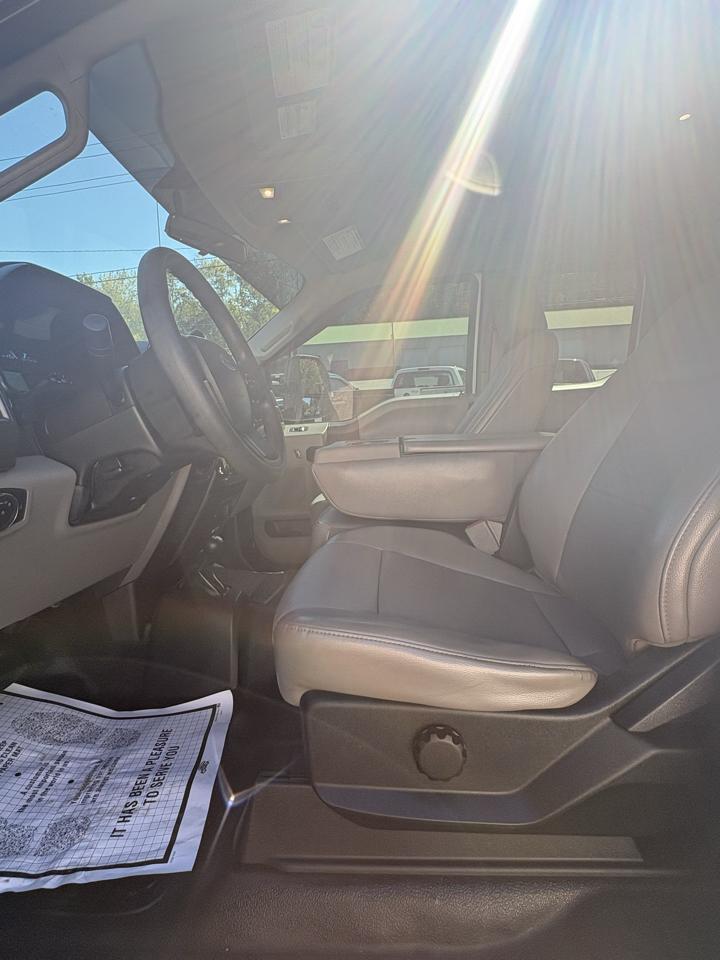 Ford Super Duty F-350 DRW 4WD SuperCab 158" XL 2018
