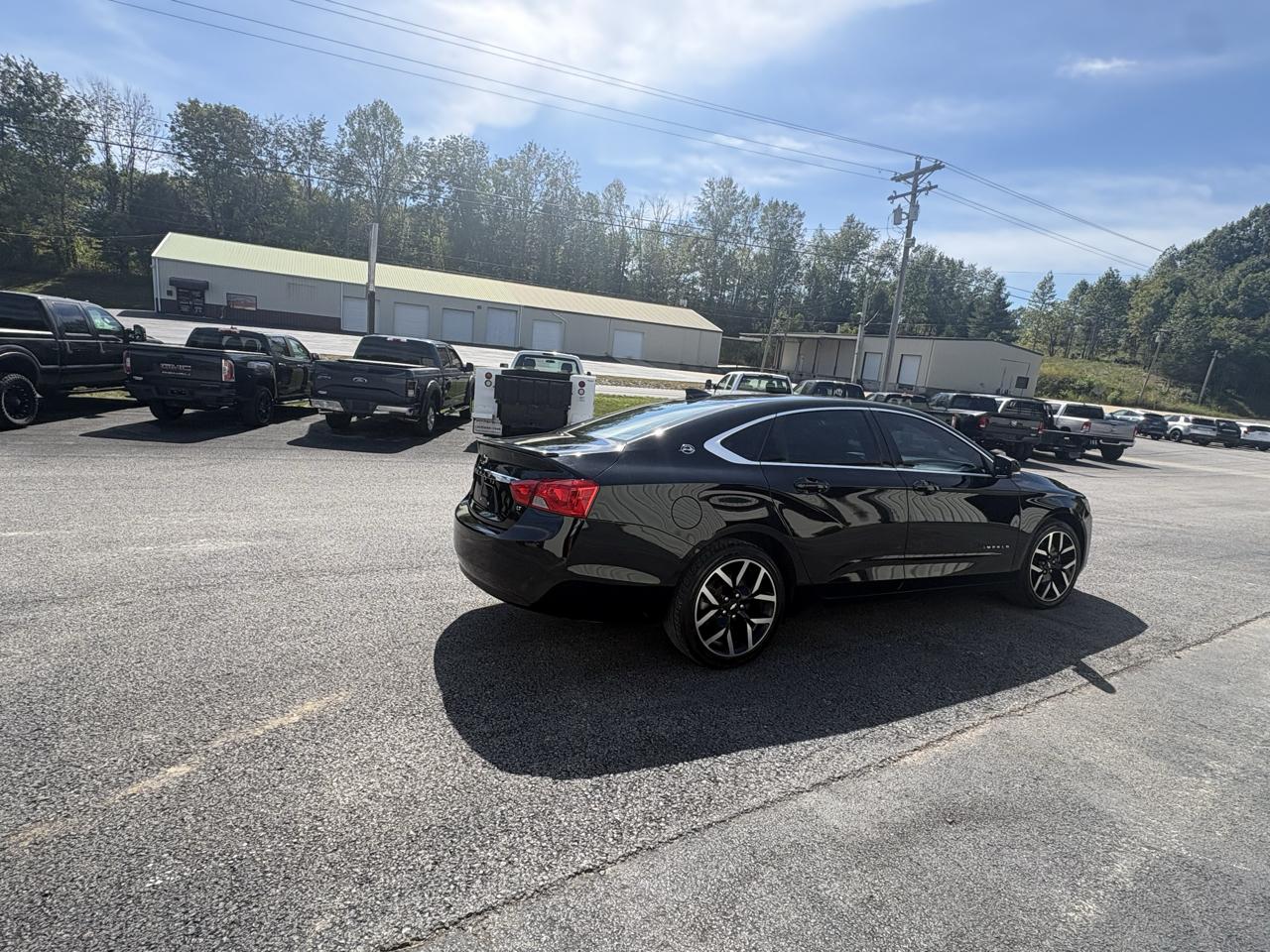 Chevrolet Impala 4dr Sdn LT w/1LT 2017