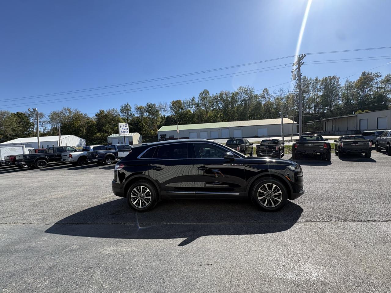 Lincoln Nautilus Standard FWD 2021
