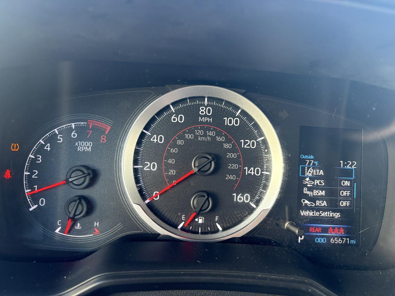 Toyota Corolla SE CVT (Natl) 2020