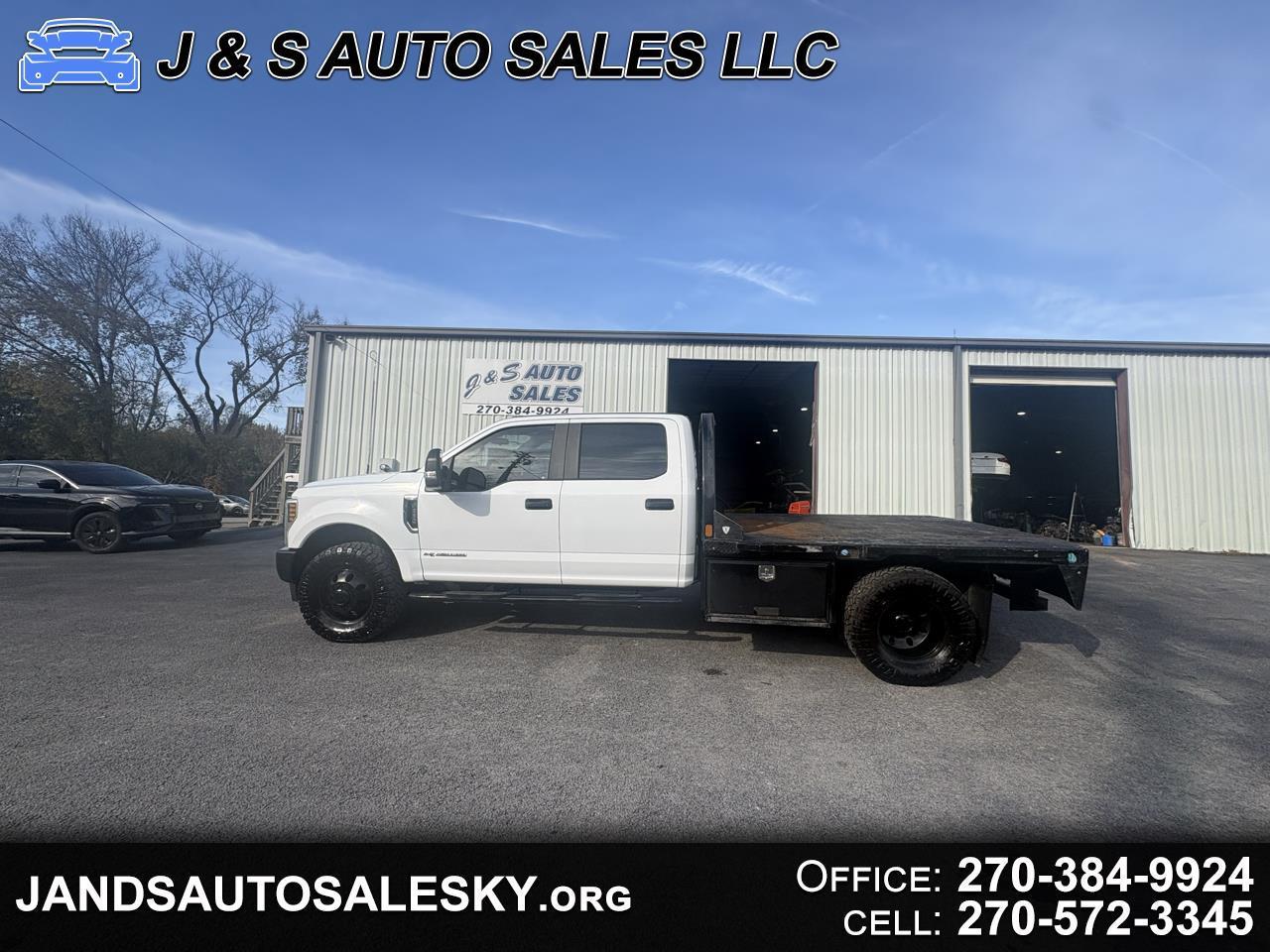 Ford Super Duty F-350 DRW Lariat 4WD Crew Cab 179" WB 60" CA 2019