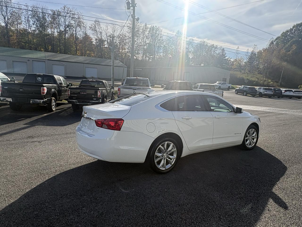 Chevrolet Impala 4dr Sdn LT w/1LT 2020