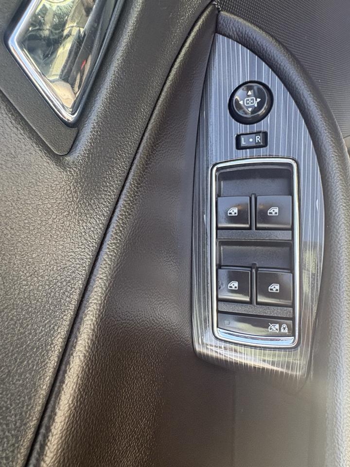 Chevrolet Impala 4dr Sdn LT w/1LT 2020