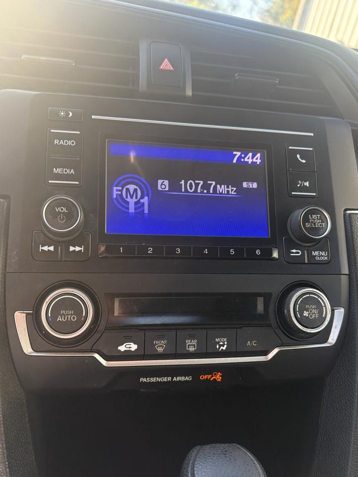 Honda Civic Sedan LX CVT 2021