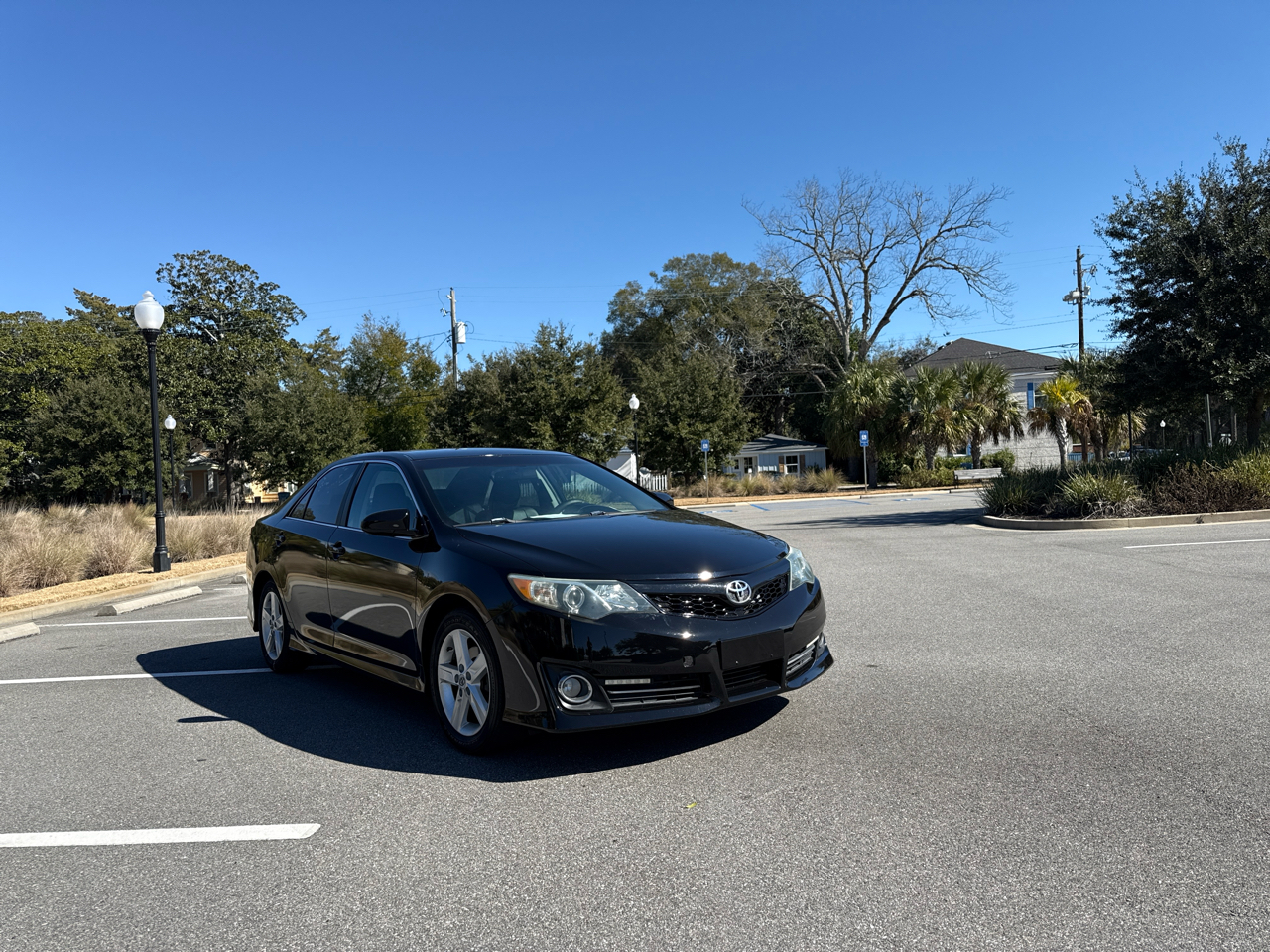 Toyota Camry SE 2012