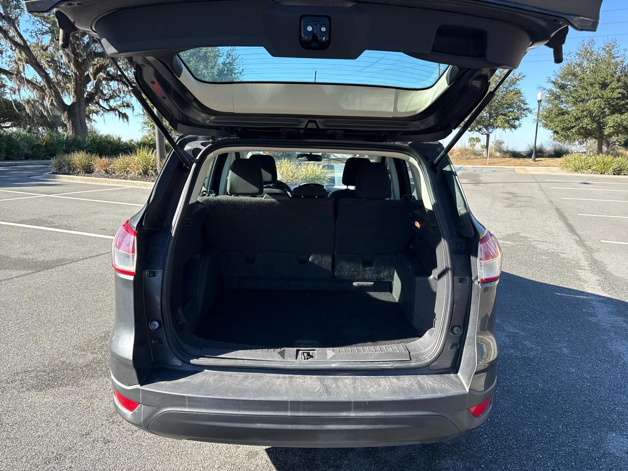 Ford Escape S FWD 2016