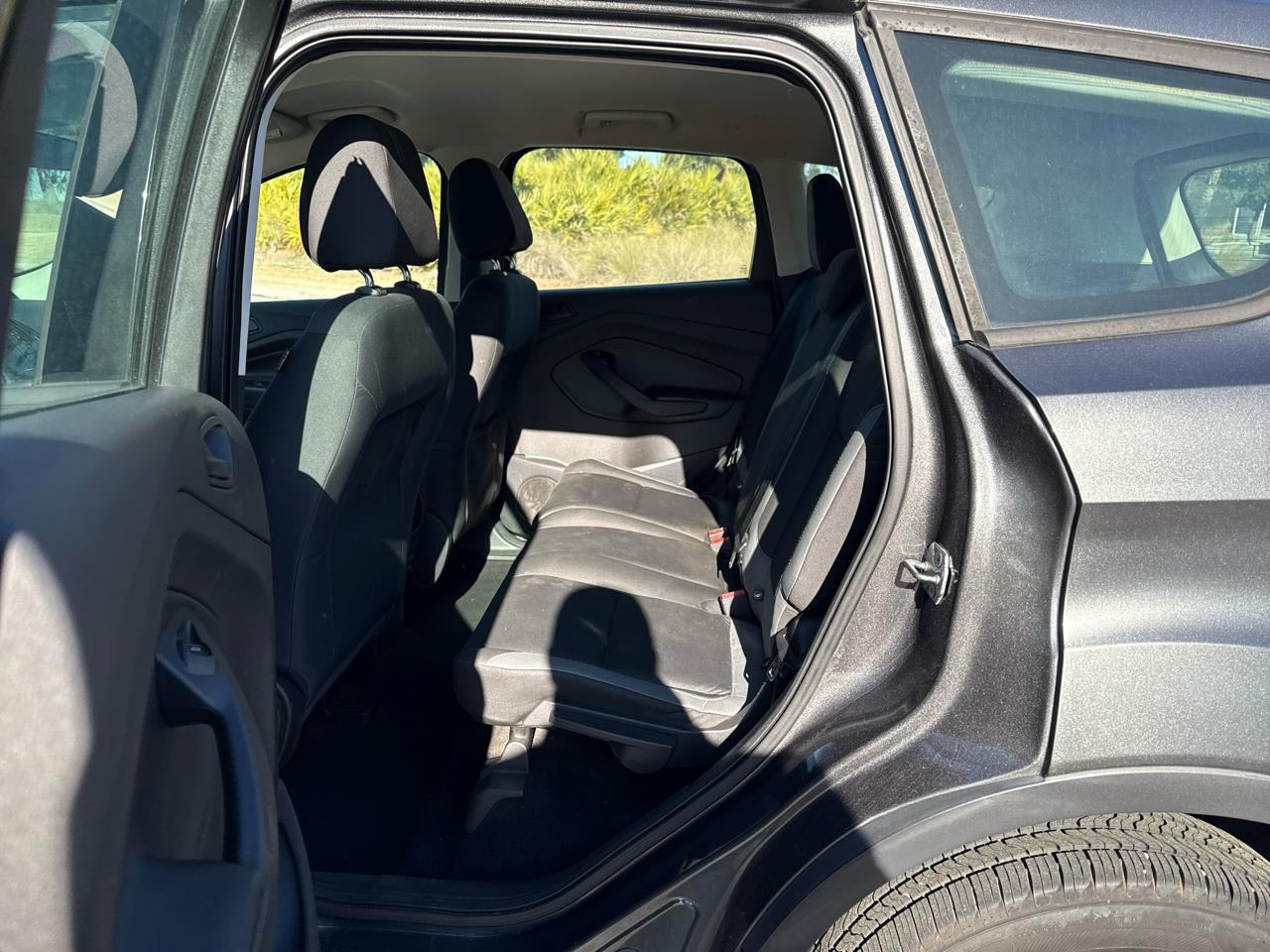 Ford Escape S FWD 2016