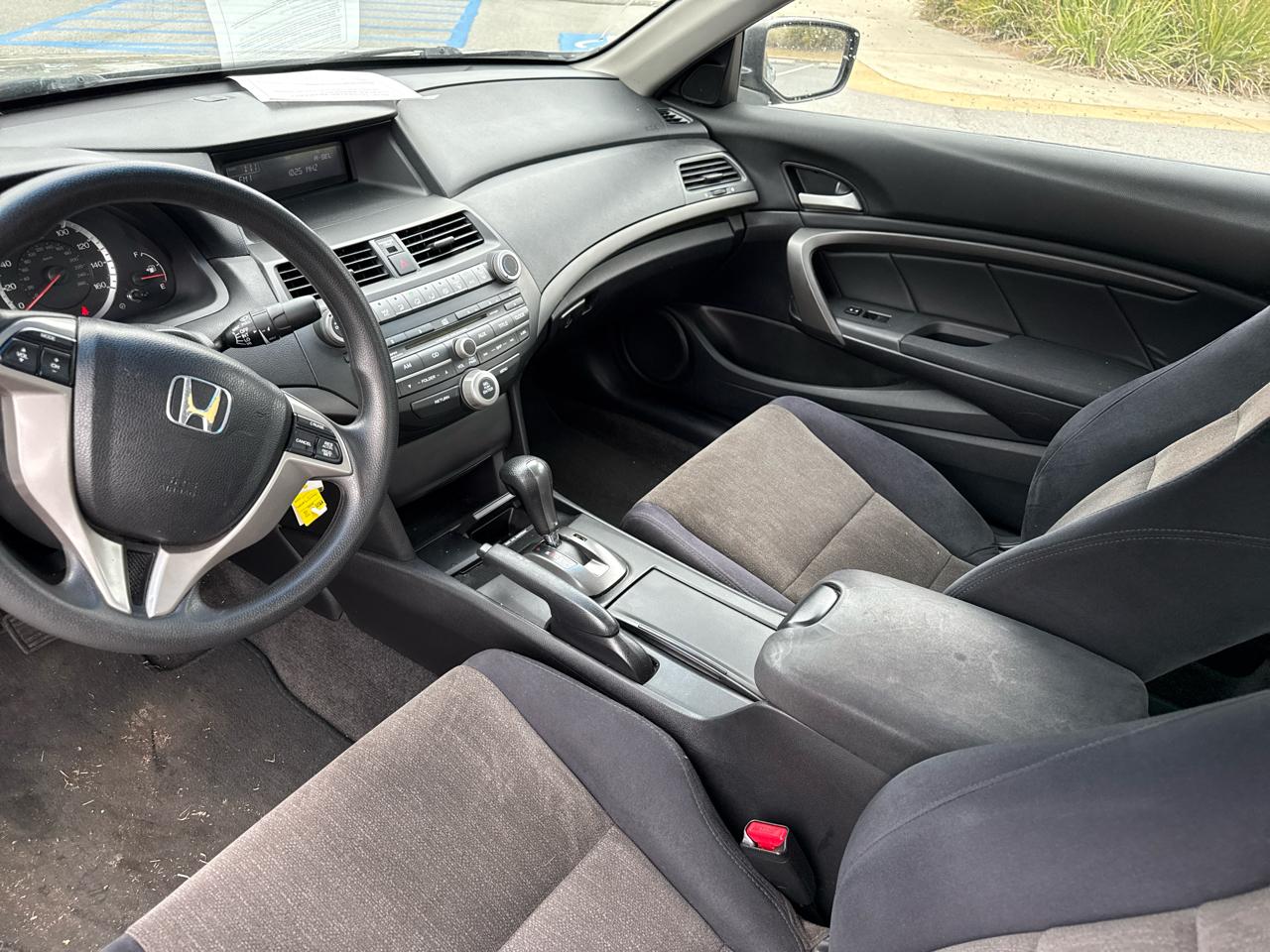 Honda Accord LX-S Coupe AT 2010