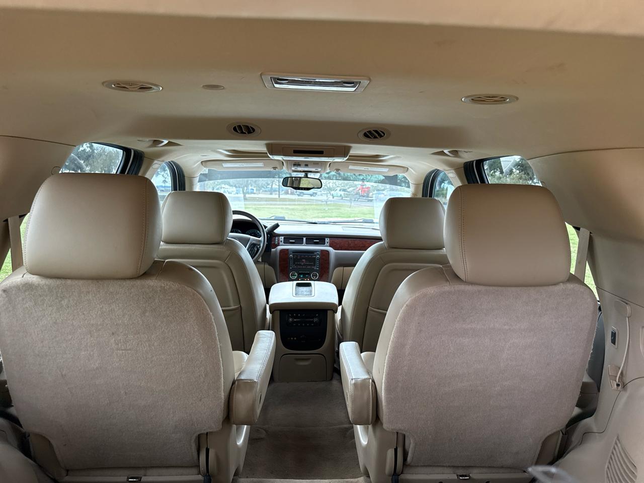 Chevrolet Tahoe LT 4WD 2011