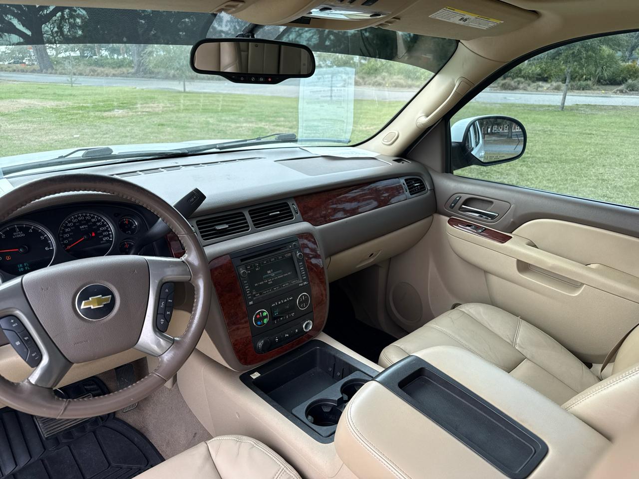 Chevrolet Tahoe LT 4WD 2011