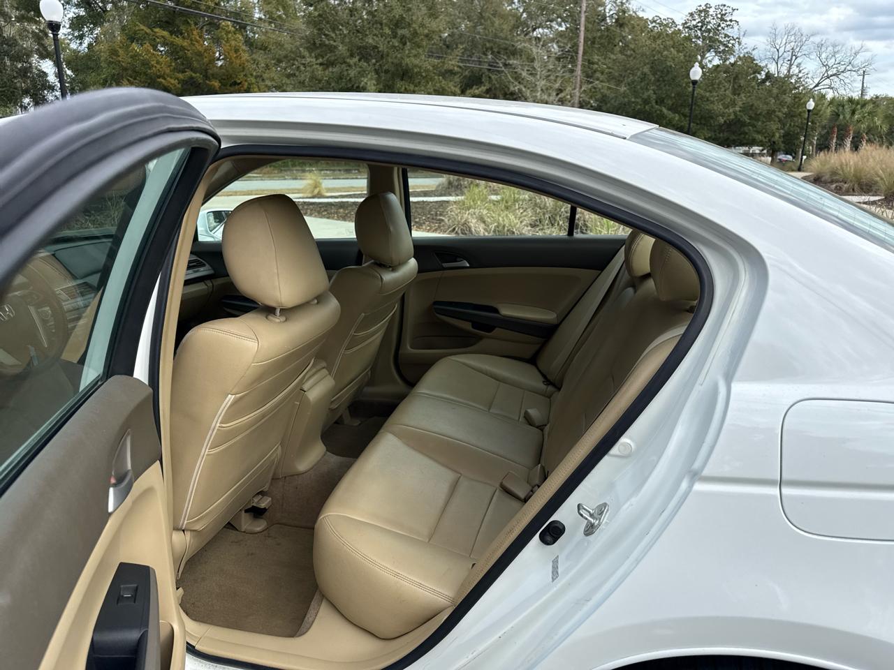 Honda Accord LX-P Sedan AT 2009