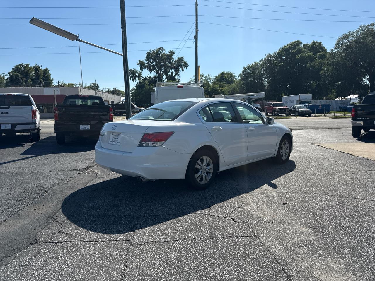 Honda Accord LX-P Sedan AT 2009