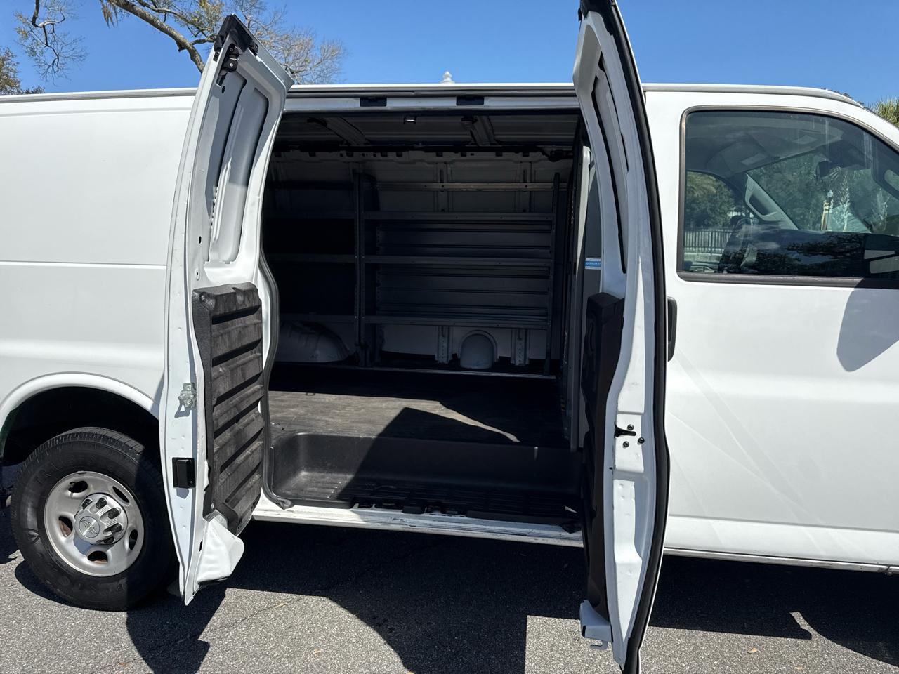 Chevrolet Express 2500 Cargo 2020