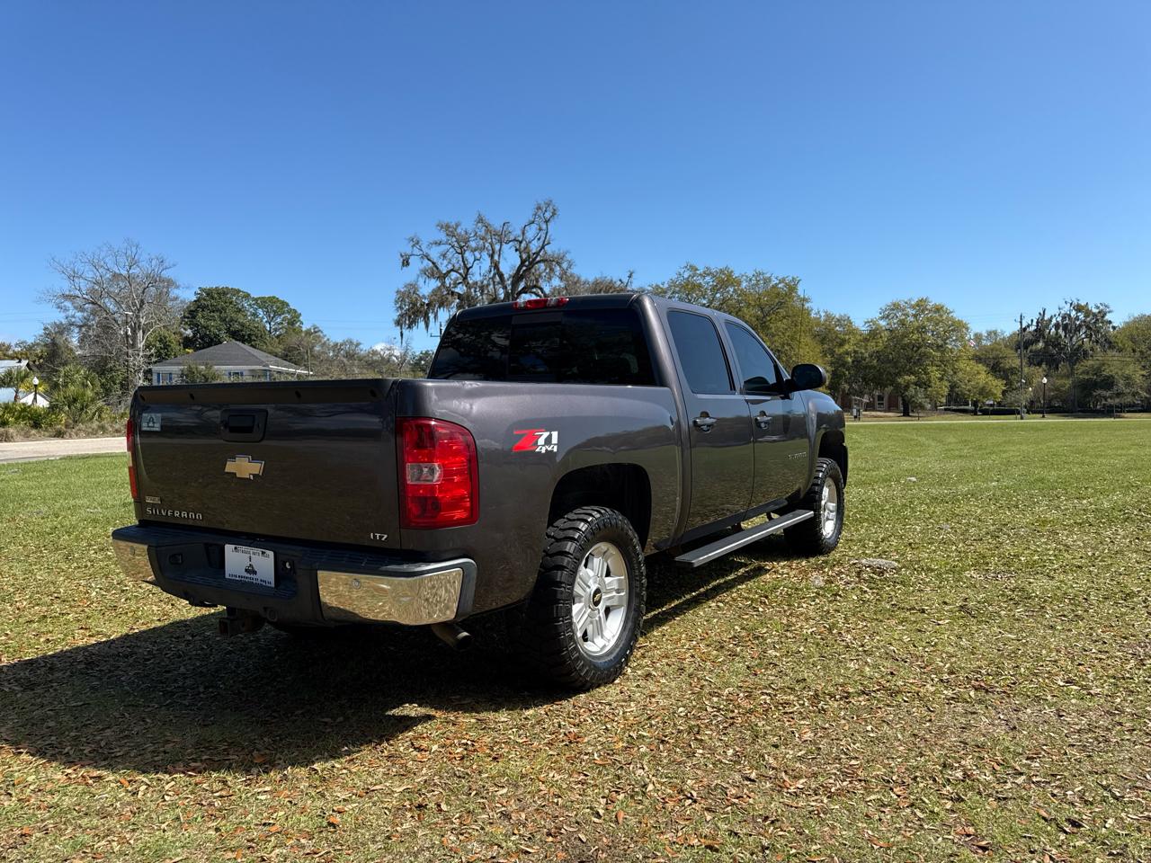 Chevrolet Silverado 1500 LTZ Crew Cab 4WD 2010