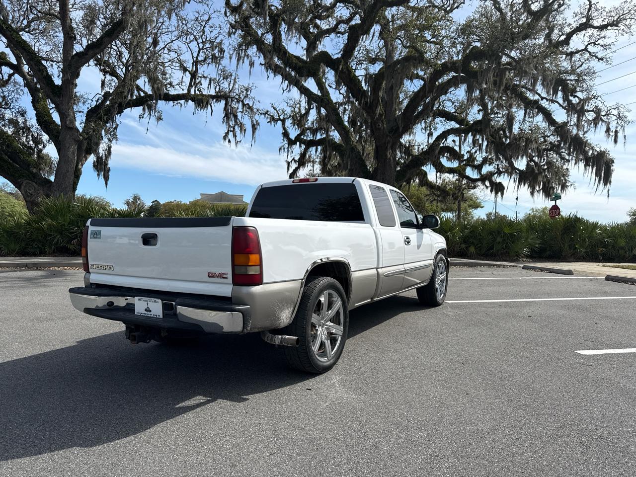 GMC Sierra 1500 SLE Ext. Cab Long Bed 2WD 2003