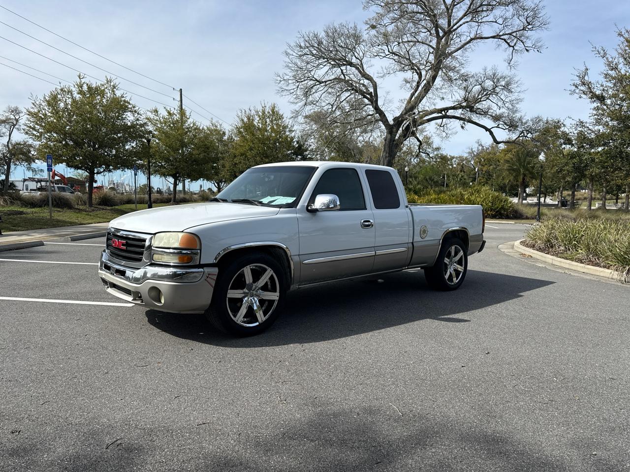 GMC Sierra 1500 SLE Ext. Cab Long Bed 2WD 2003