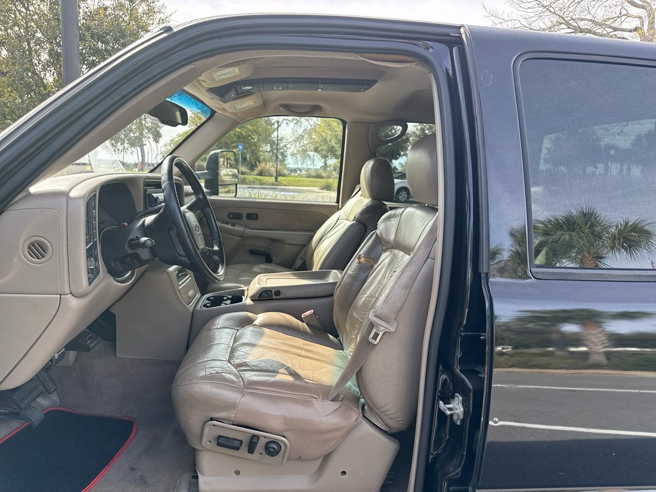 Chevrolet Silverado 2500HD Crew Cab Long Bed 4WD 2002