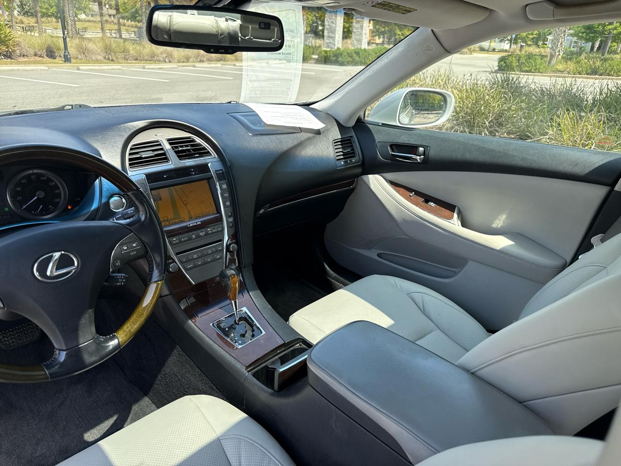 Lexus ES 350 Sedan 2010