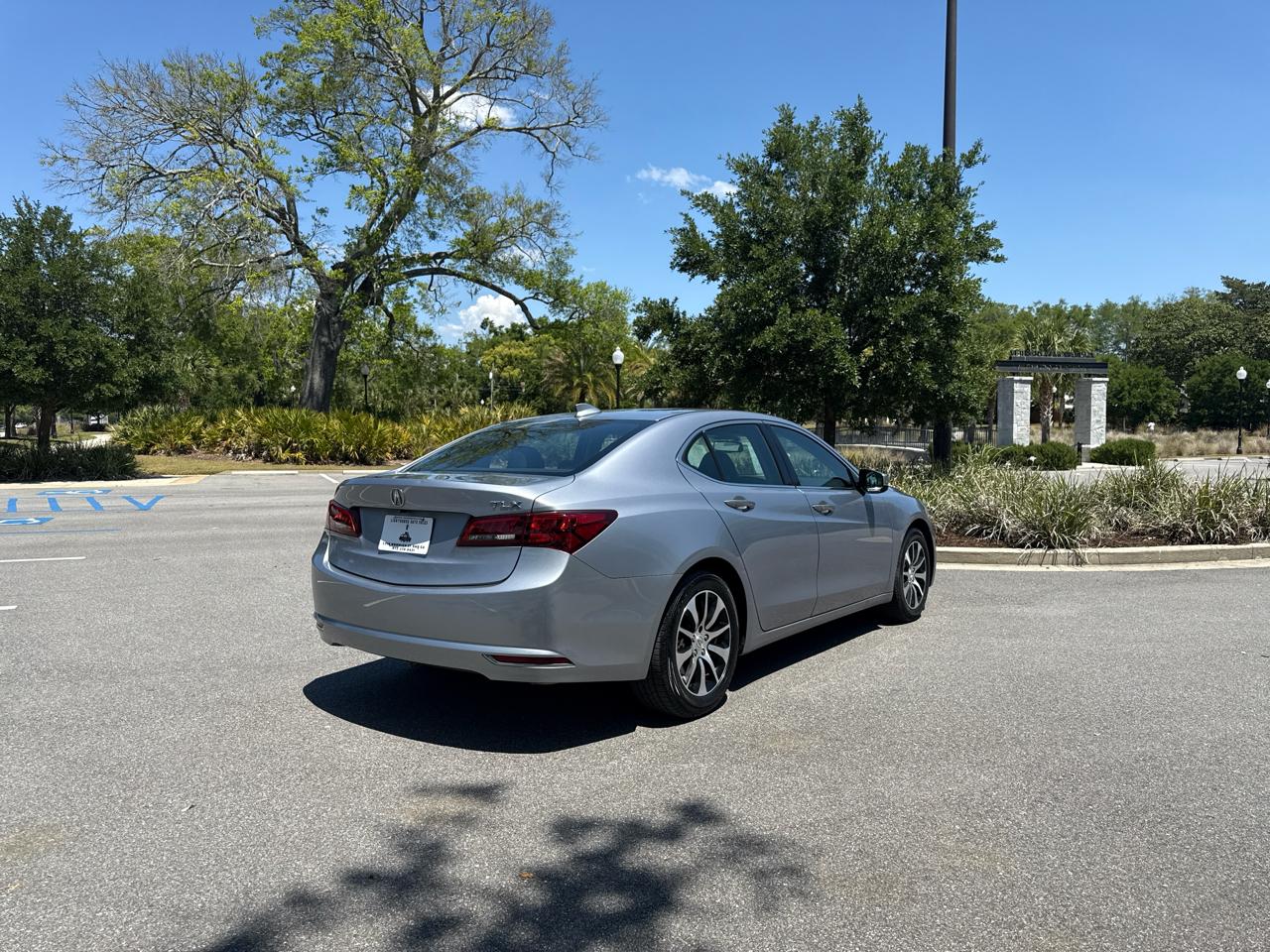 Acura TLX 8-Spd DCT 2016