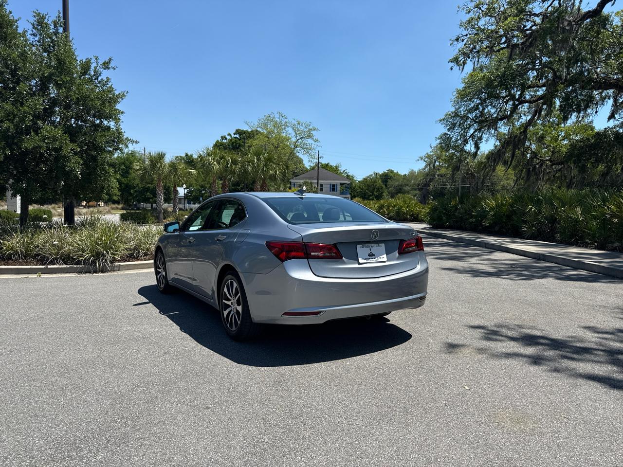 Acura TLX 8-Spd DCT 2016