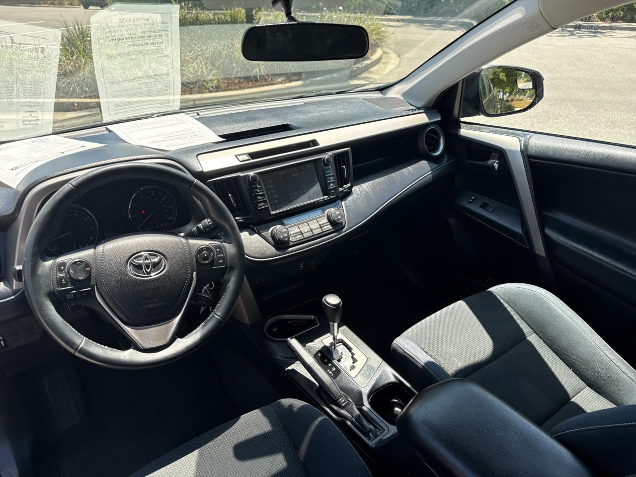 Toyota RAV4 XLE FWD 2016