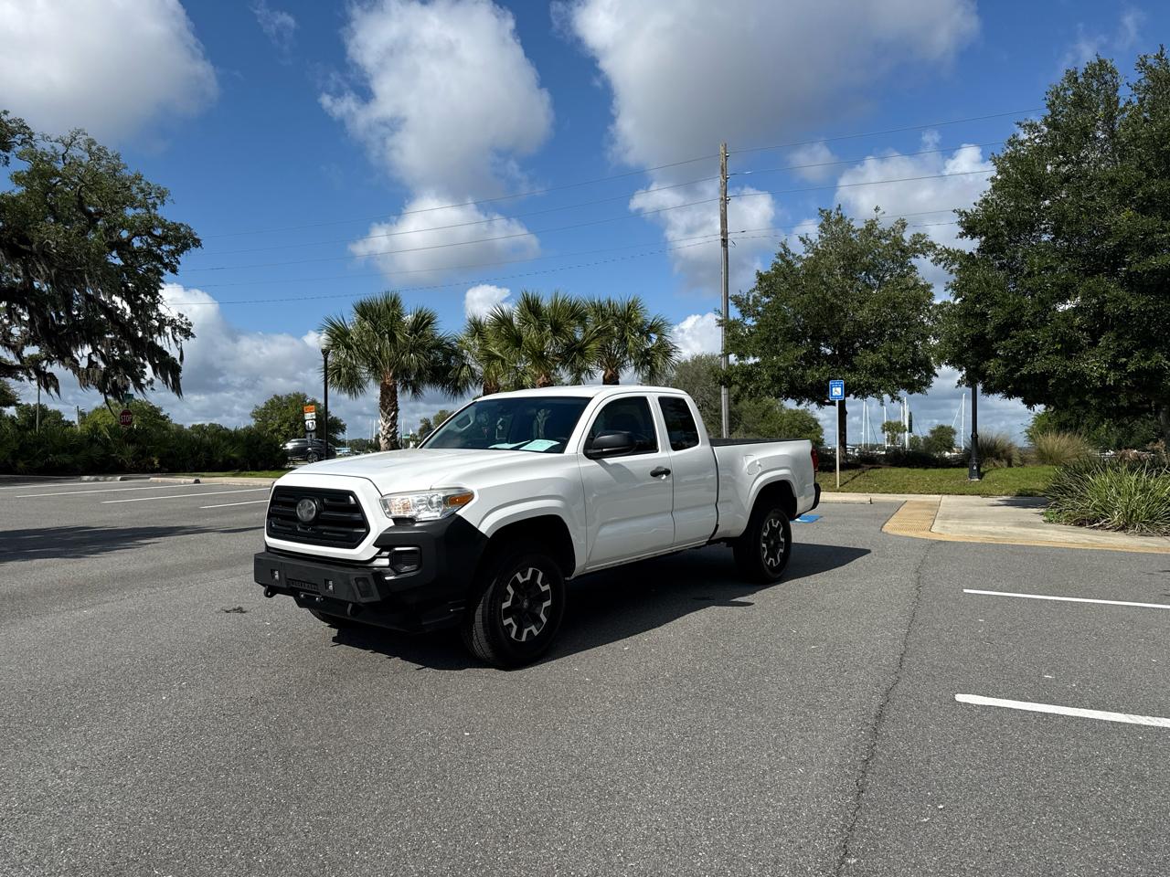Toyota Tacoma SR5 Access Cab I4 6AT 2WD 2018
