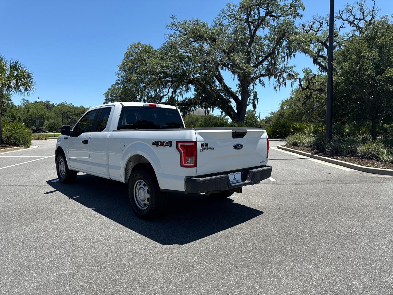 Ford F-150 XL SuperCab 6.5-ft. Bed 4WD 2016
