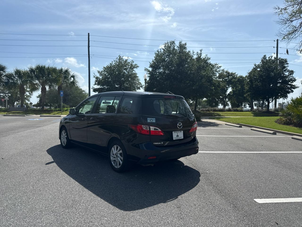 Mazda MAZDA5 Sport 2015