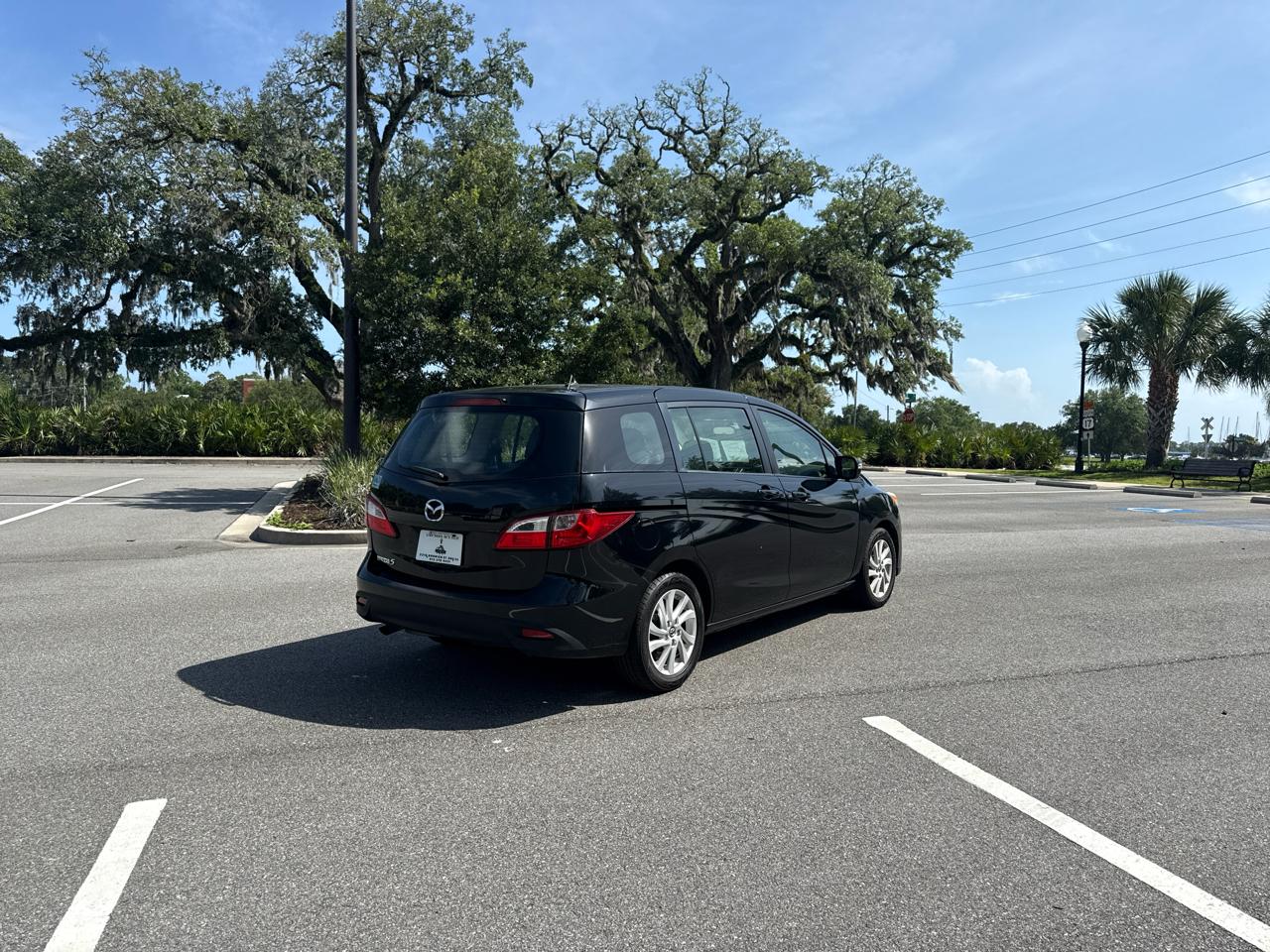 Mazda MAZDA5 Sport 2015