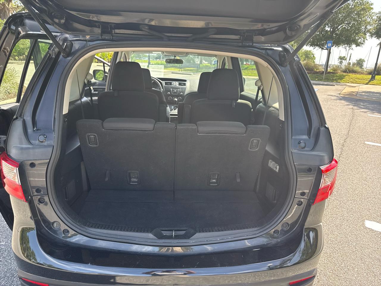 Mazda MAZDA5 Sport 2015