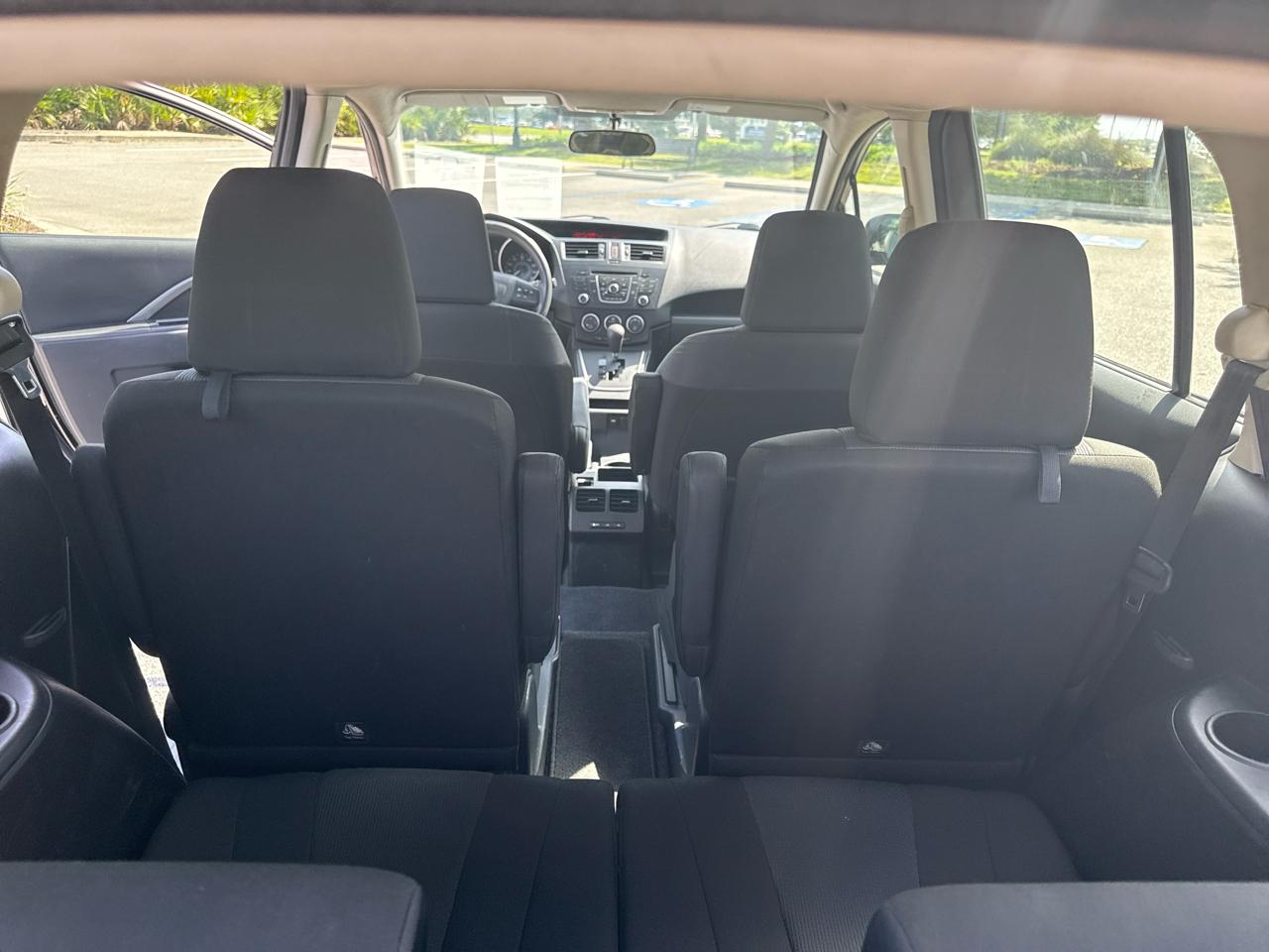 Mazda MAZDA5 Sport 2015