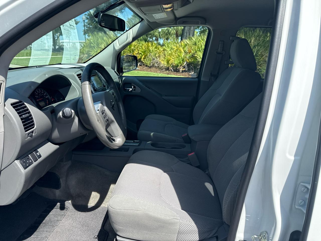 Nissan Frontier  2018