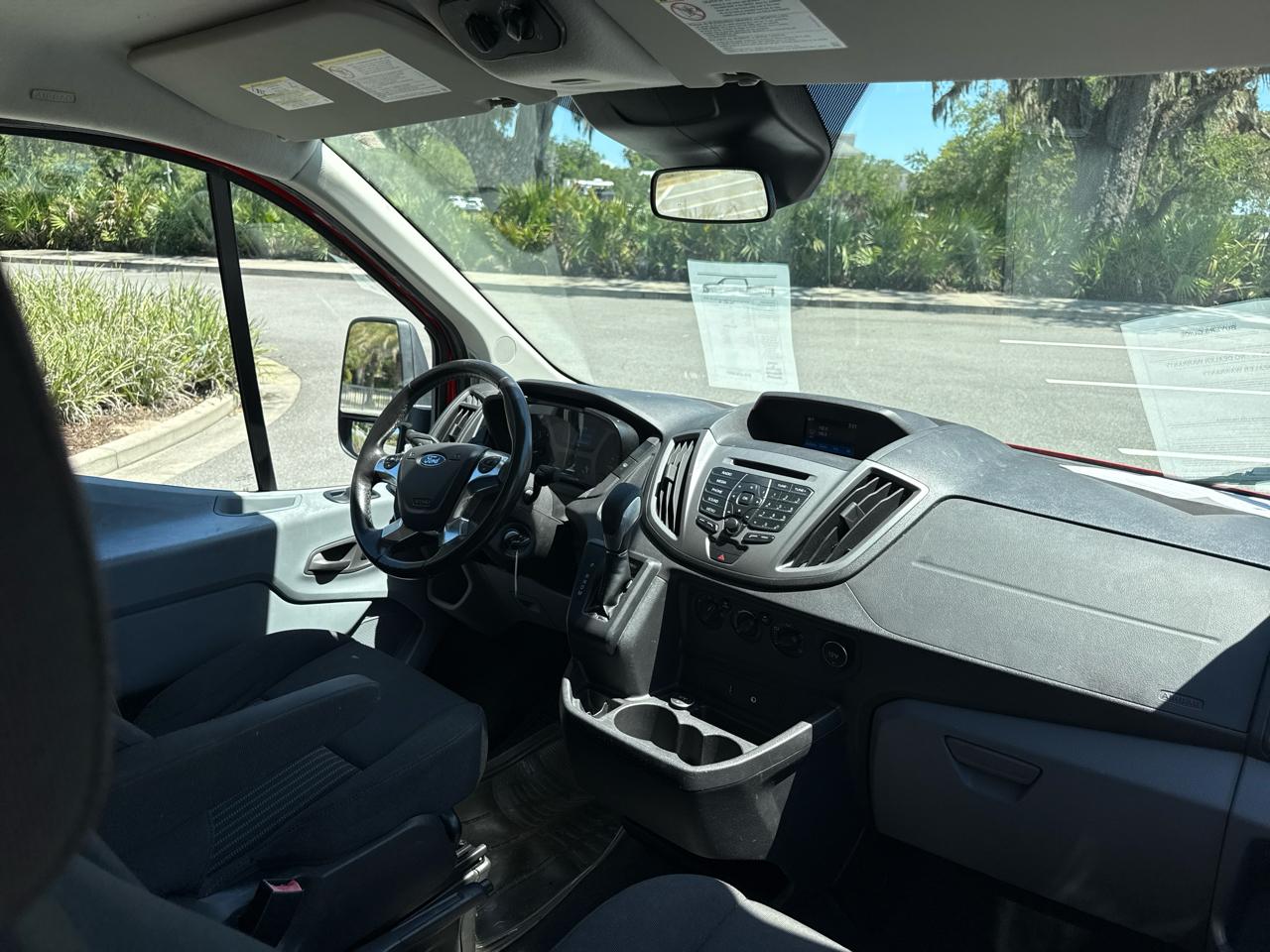 Ford Transit 350 Wagon Low Roof XLT 60/40 Pass. 148-in. WB 2016