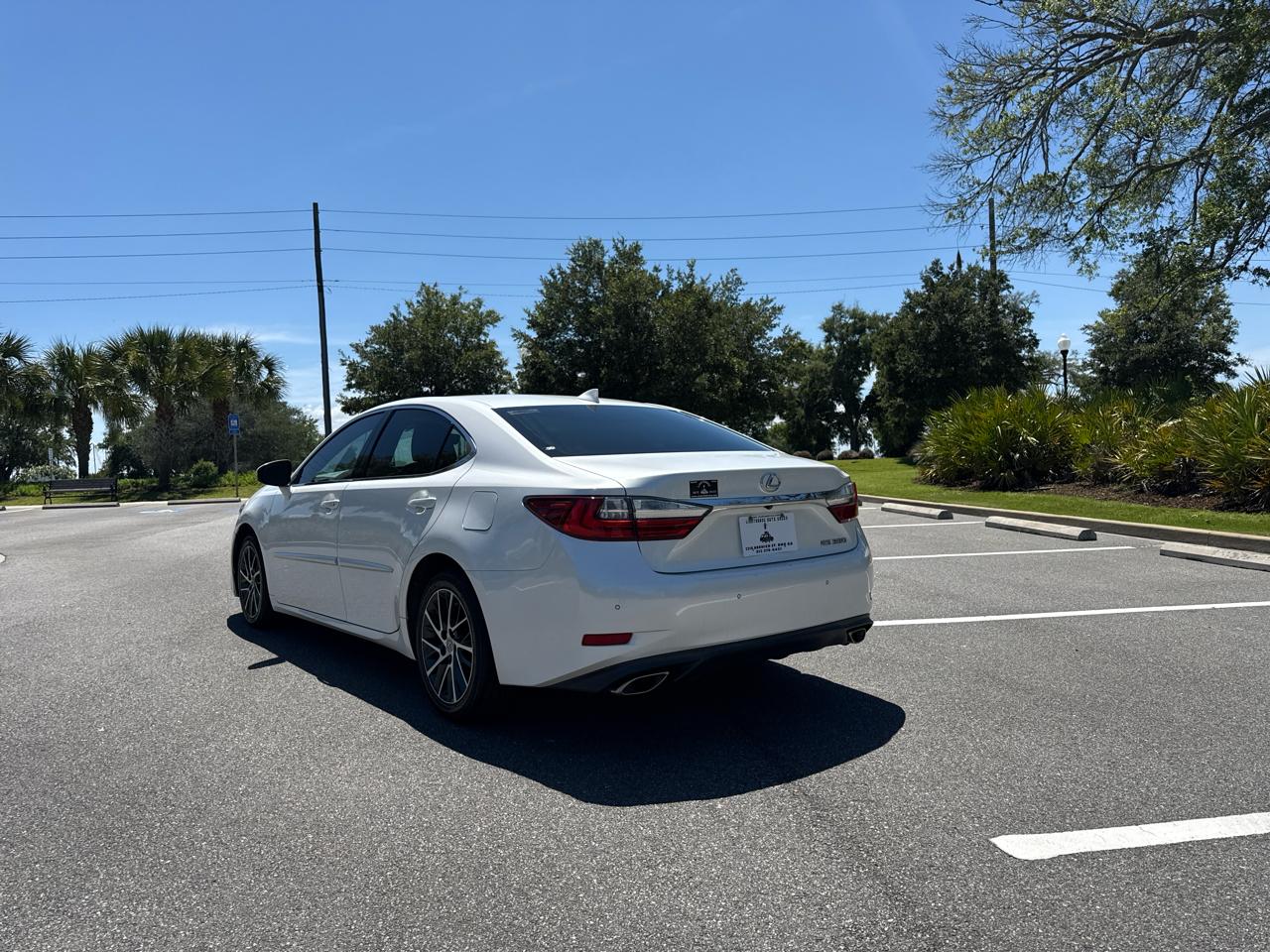 Lexus ES 350 Sedan 2017