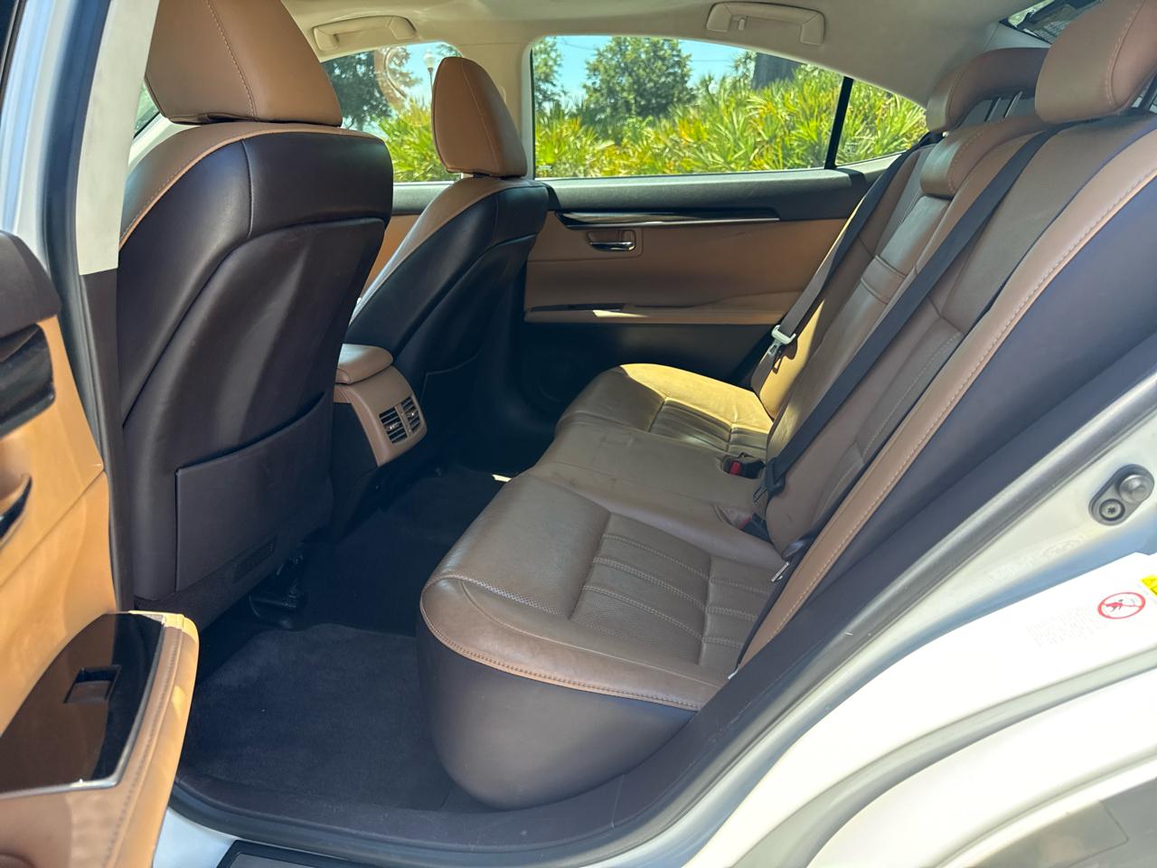 Lexus ES 350 Sedan 2017
