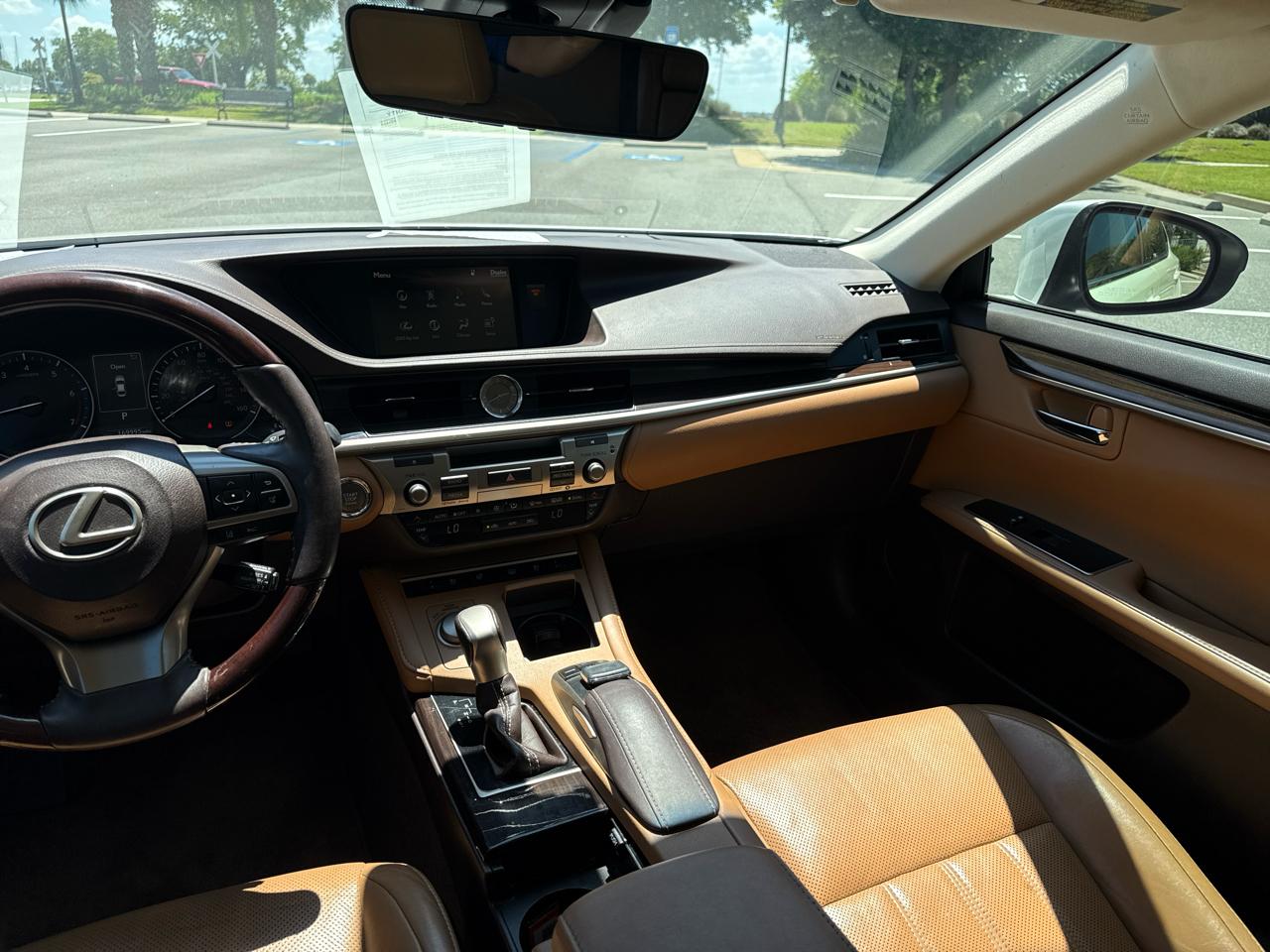 Lexus ES 350 Sedan 2017