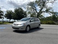 2010 Toyota Sienna 