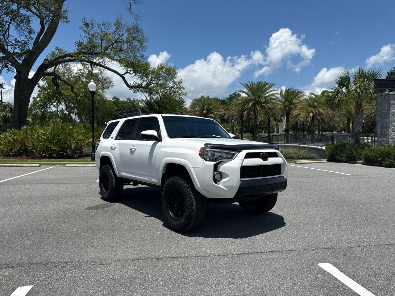 Toyota 4Runner SR5 2WD 2015