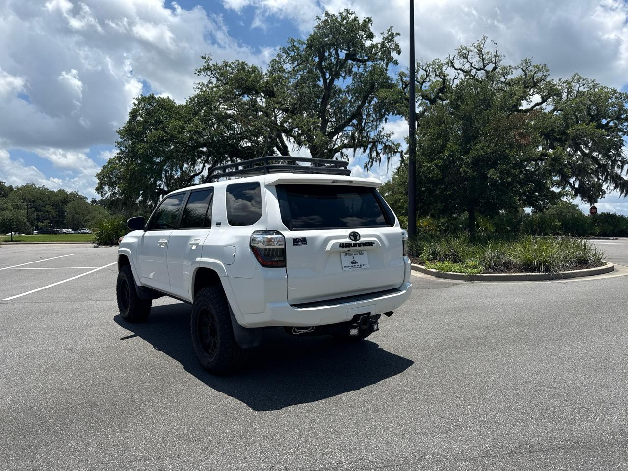 Toyota 4Runner SR5 2WD 2015