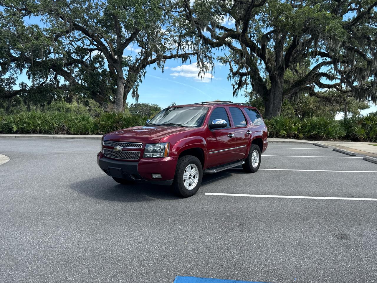 Chevrolet Tahoe LT 2WD 2011