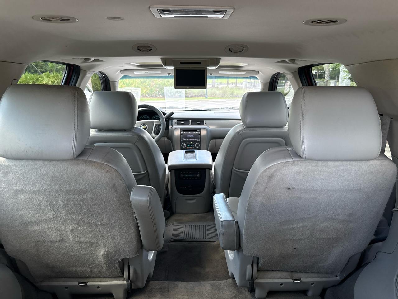Chevrolet Tahoe LT 2WD 2011