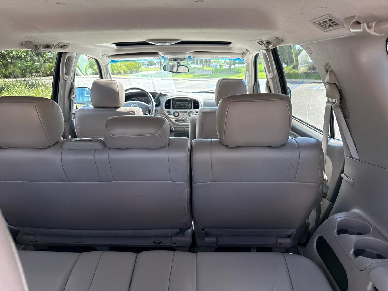 Toyota Sequoia Limited 2WD 2006