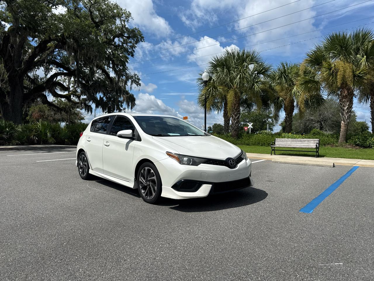 Scion iM 6M 2016