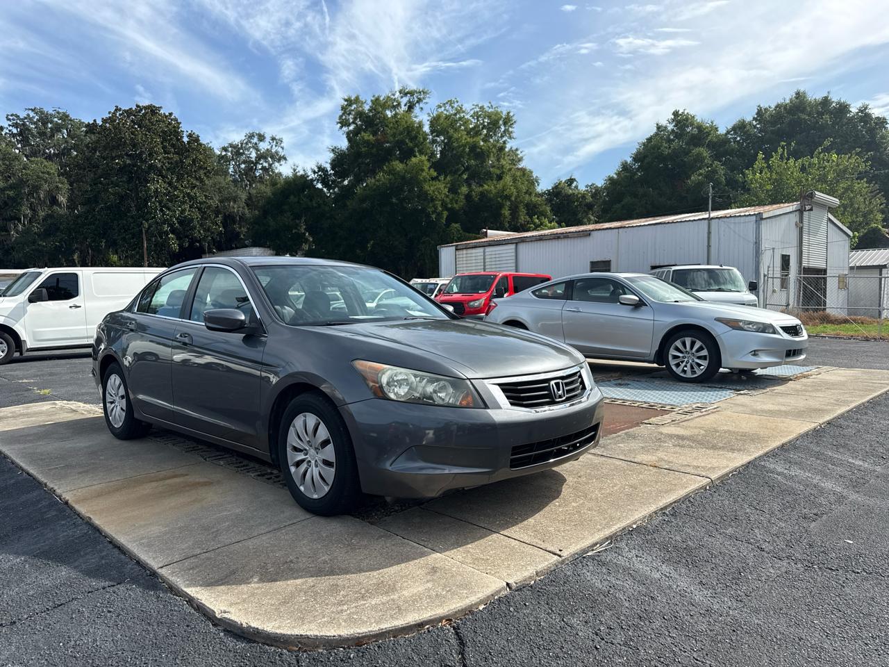 Honda Accord LX sedan AT 2010