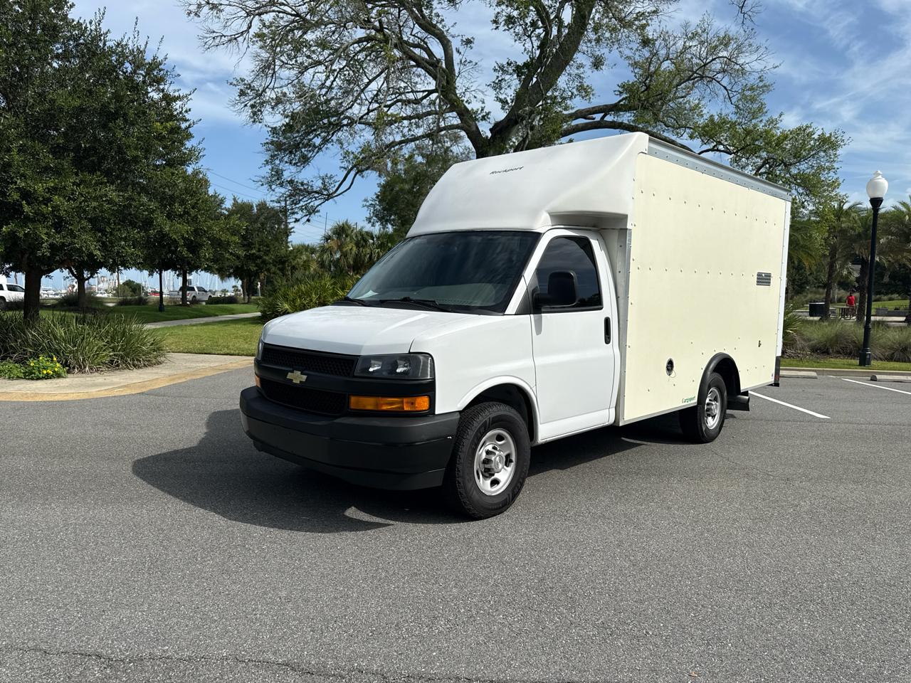 Chevrolet Express G3500 139" 2022