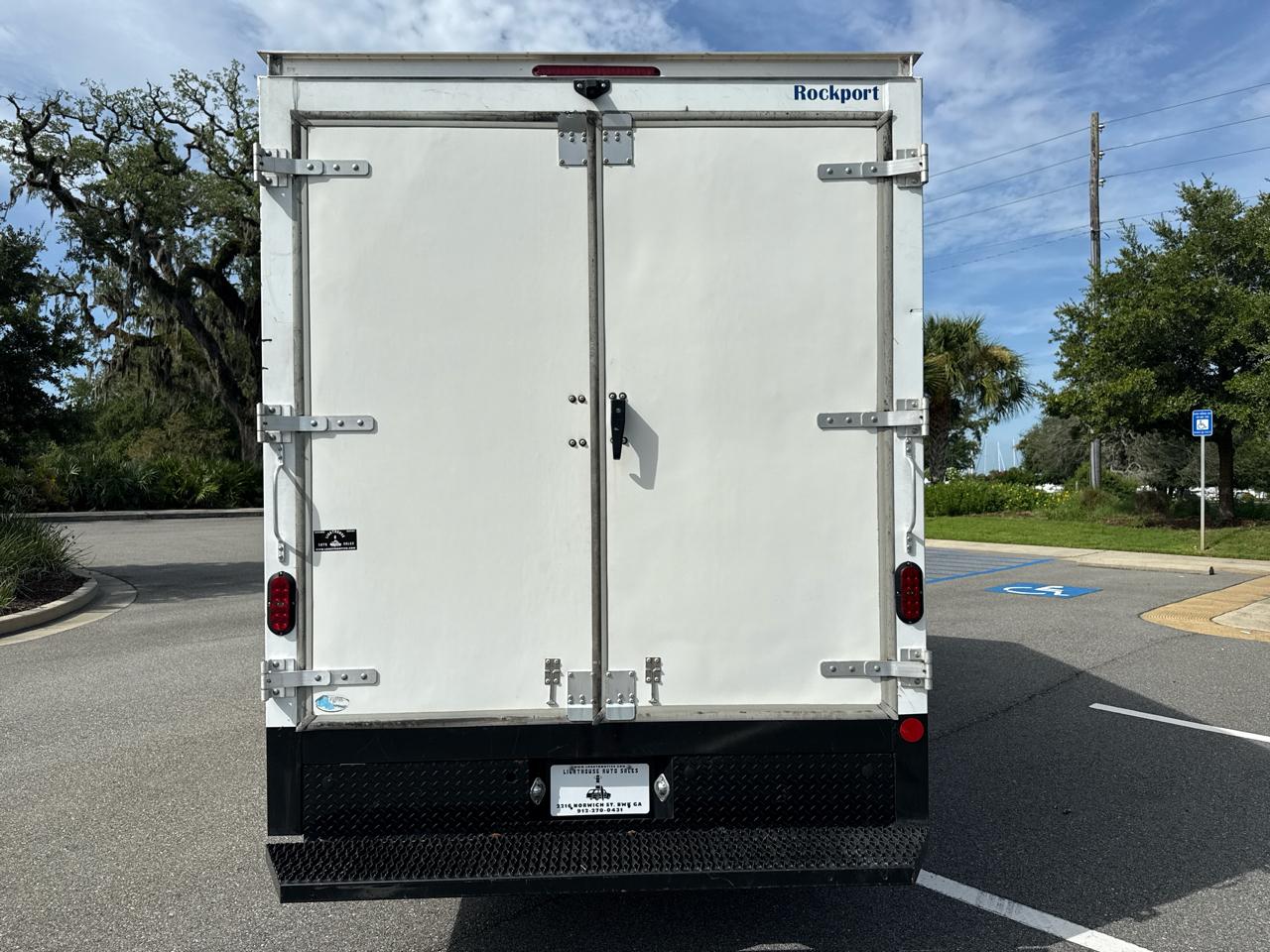 Chevrolet Express G3500 139" 2022