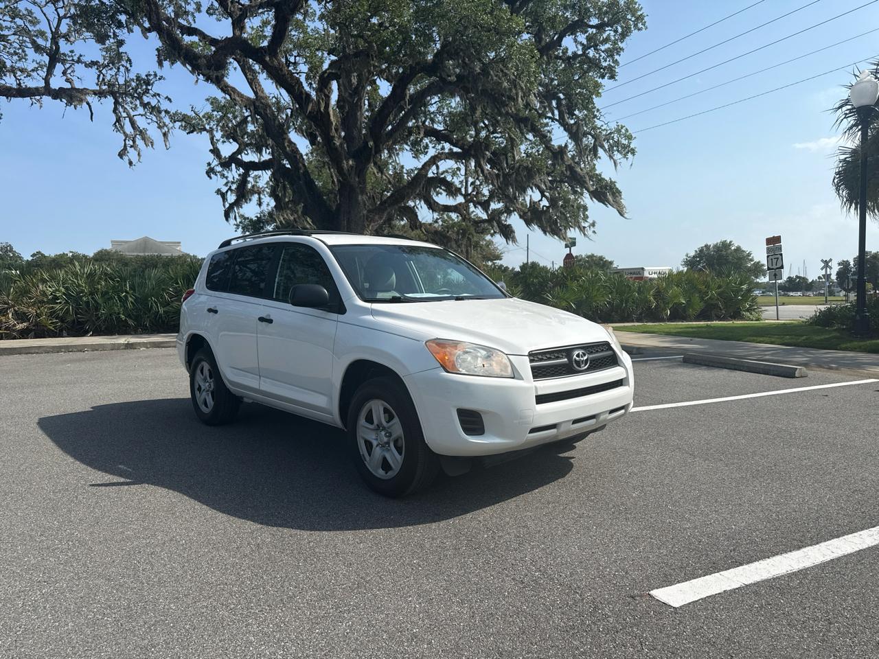 Toyota RAV4 Base I4 2WD 2012