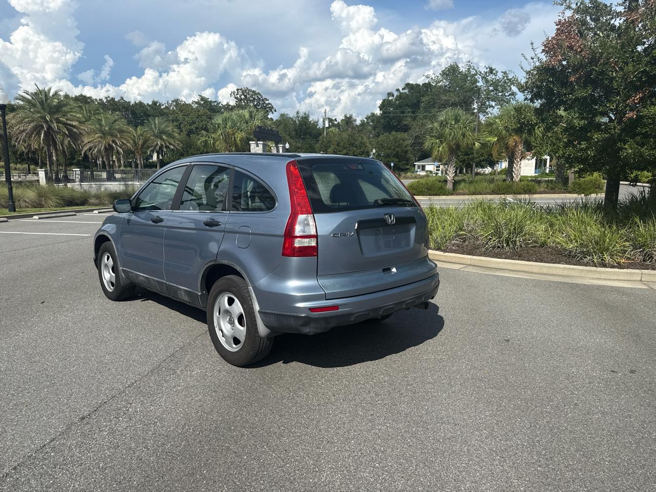 Honda CR-V LX 2WD 5-Speed AT 2011