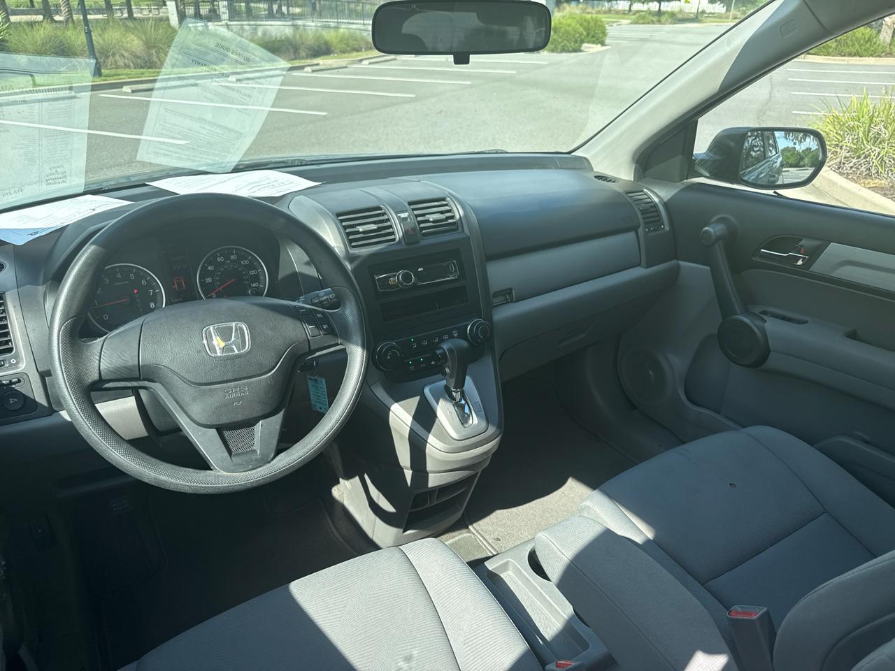 Honda CR-V LX 2WD 5-Speed AT 2011