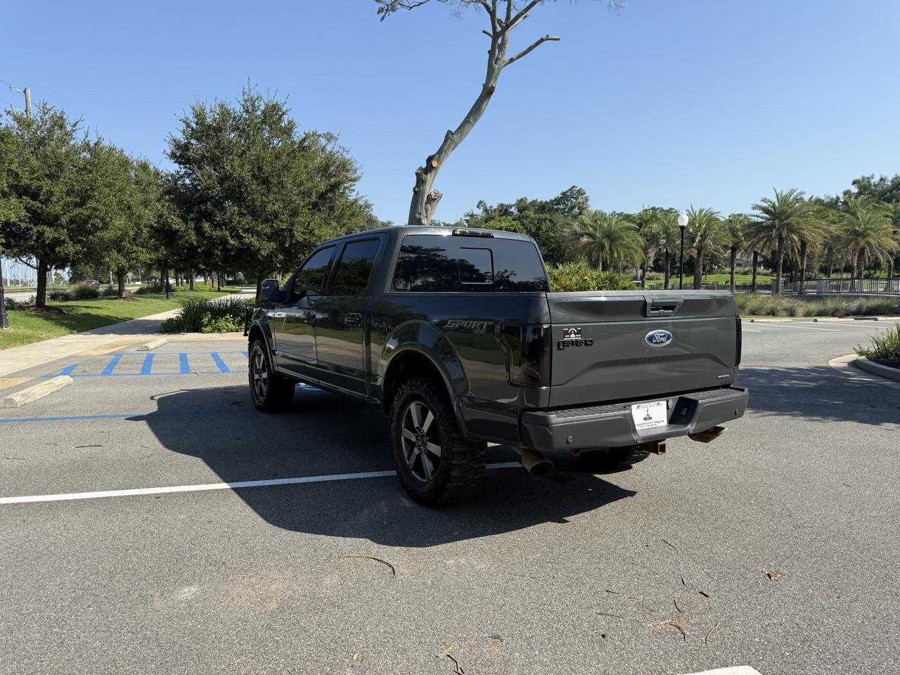 Ford F-150 XLT SuperCrew 5.5-ft. Bed 4WD 2016